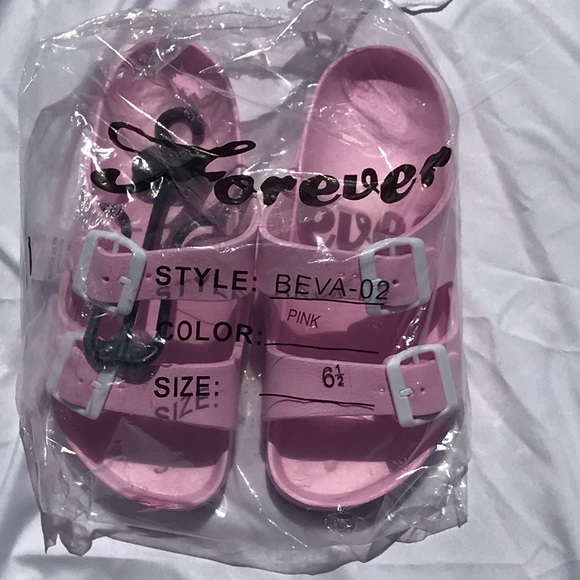 Pink Sandals with White Buckles - Picture 5 of 6